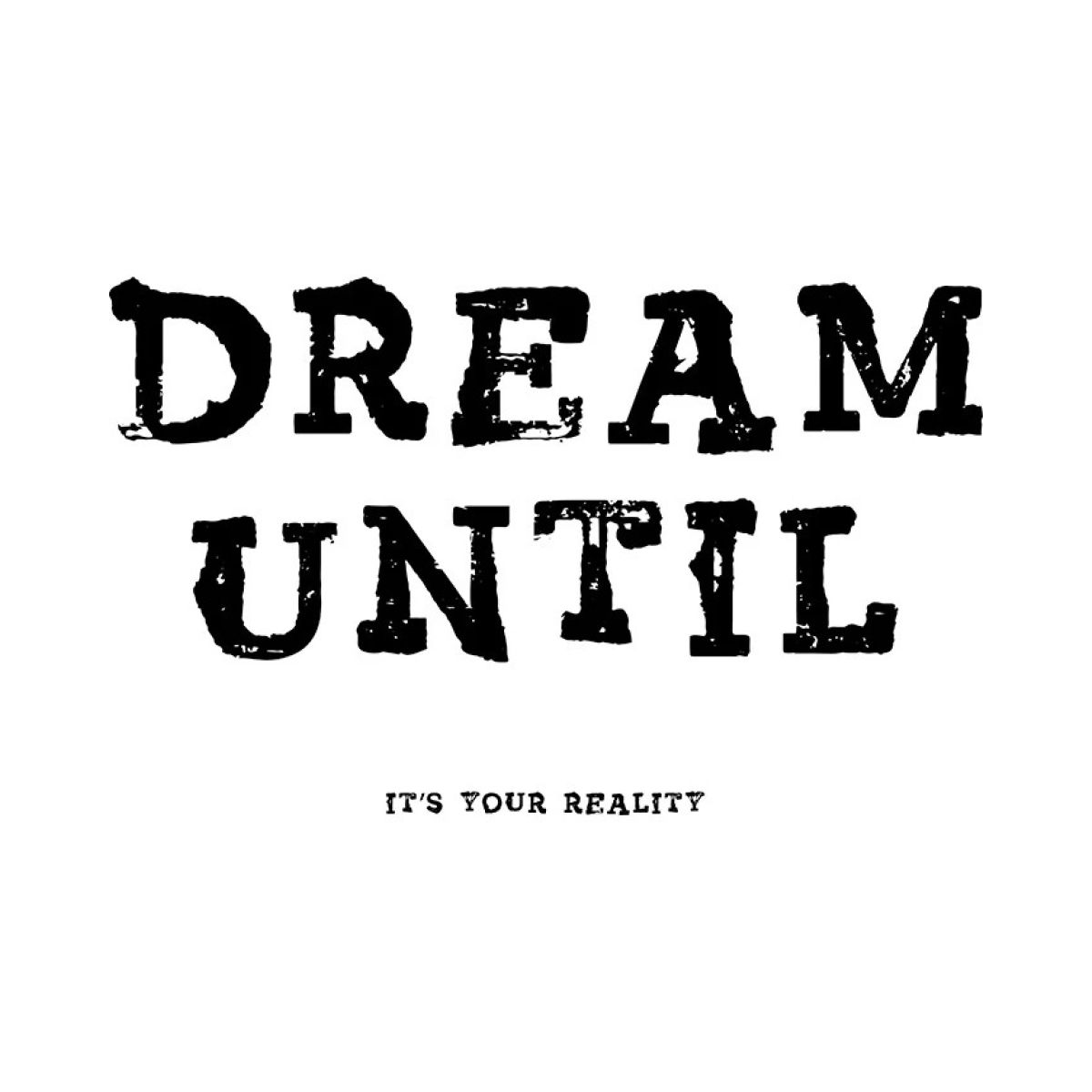 Футболка жіноча біла з принтом Dream Until